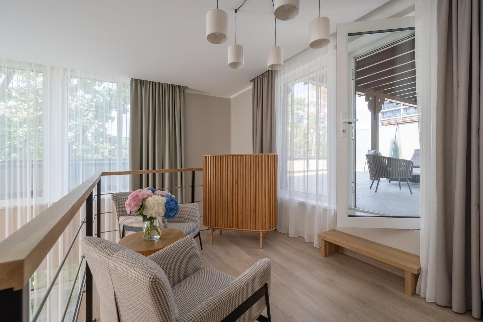 Stories Design Aparthotel Jūrkalne Exteriör bild